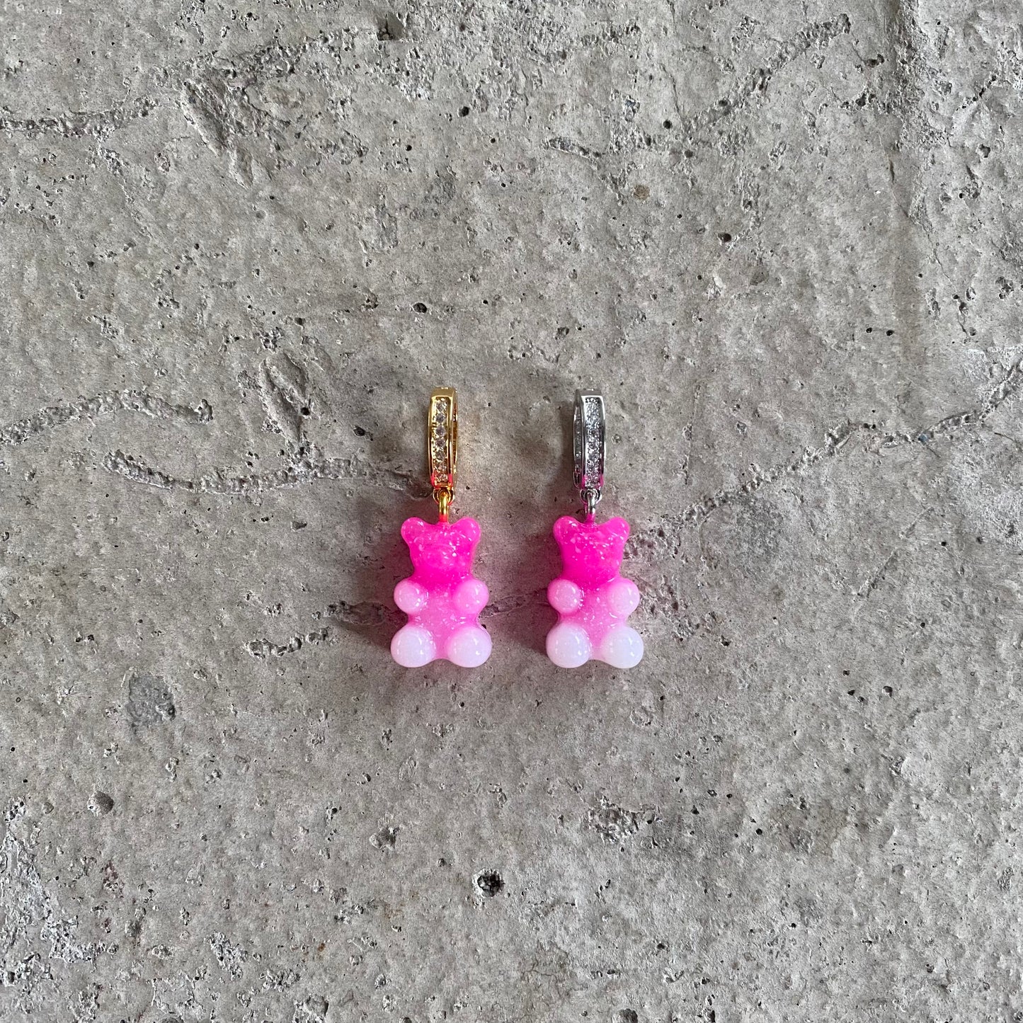 Bärchen 'HORIZON' in Pink/Weiß