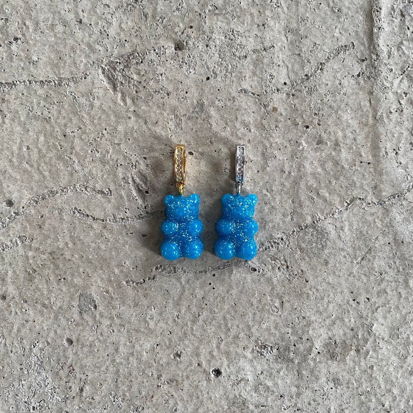 Bärchen 'JELLY GLITTER' in Blau