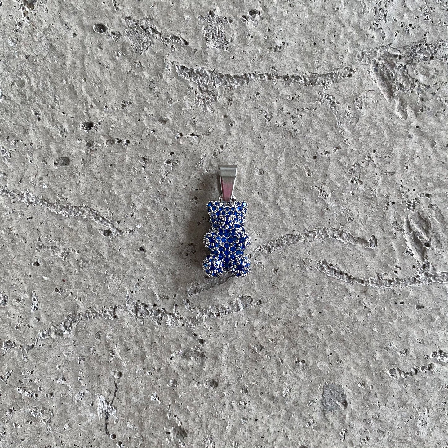 Bärchen 'ICY' in Blau