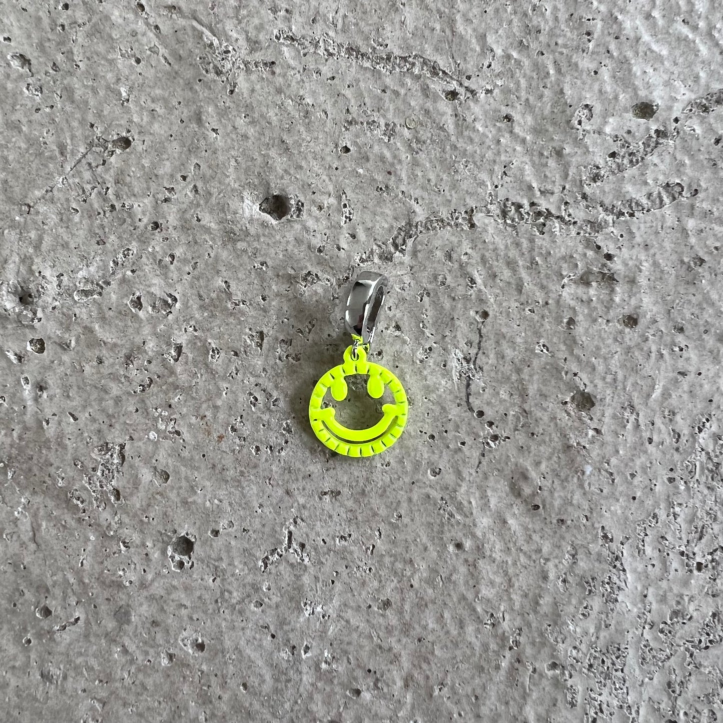 Smiley 'HAPPY' in Gelb